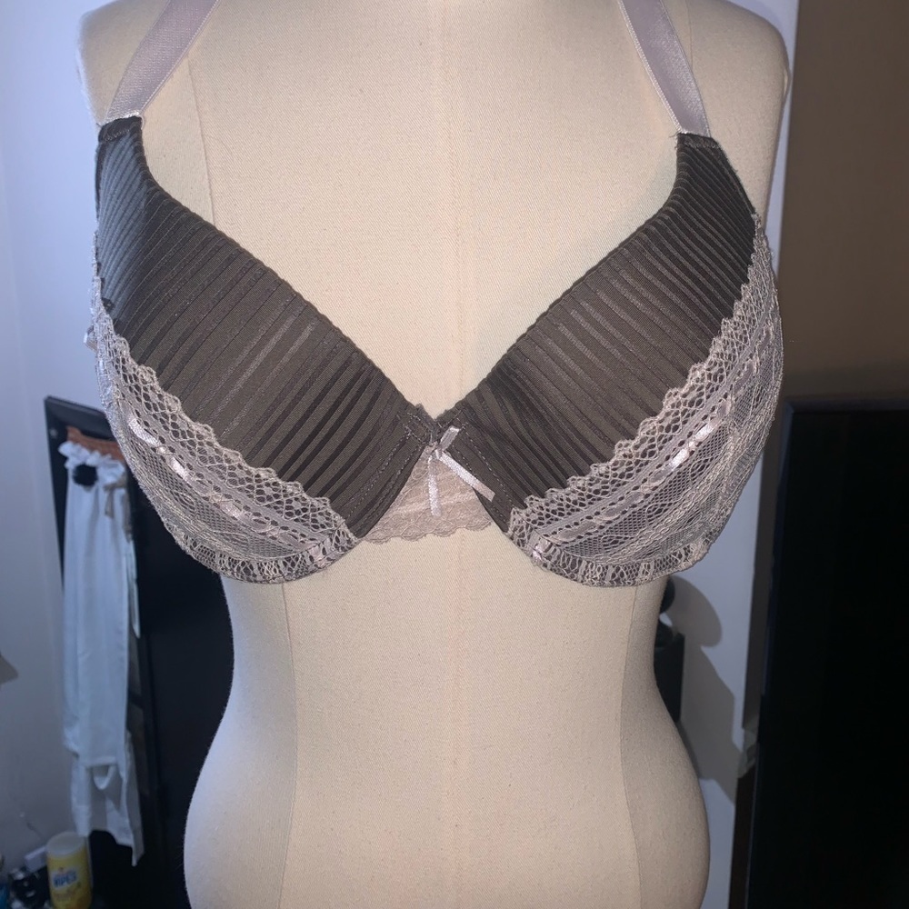 Paramount Gray and Pink push up lace overlay bra 38D - Picture 4 of 8